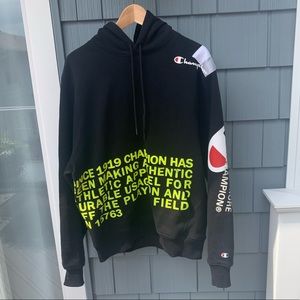 Unisex Champion sweatshirt worn once